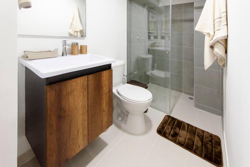 Apartamento Tipo Loft Medellín Esterno foto