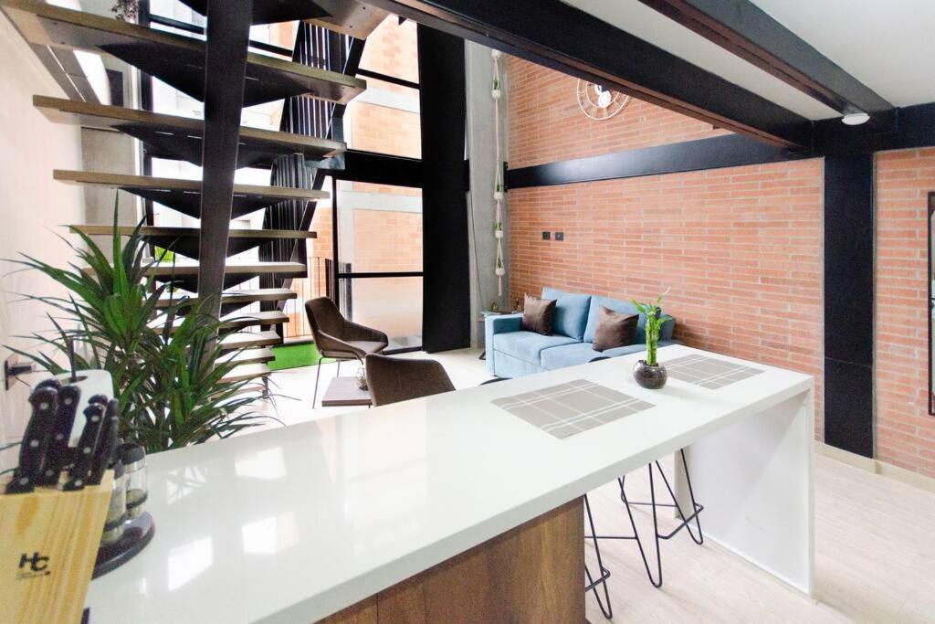 Apartamento Tipo Loft Medellín Esterno foto